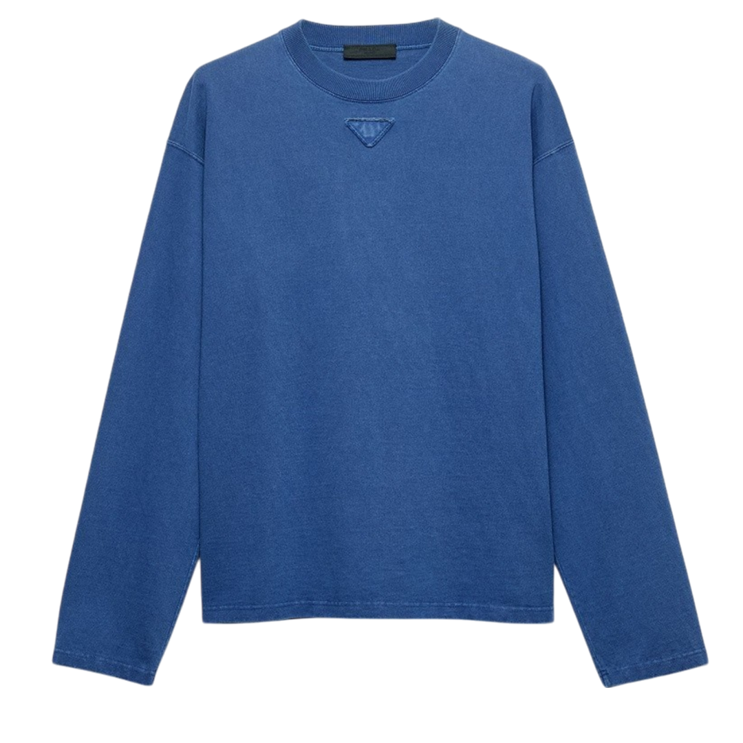long-sleeved cotton T-shirt
