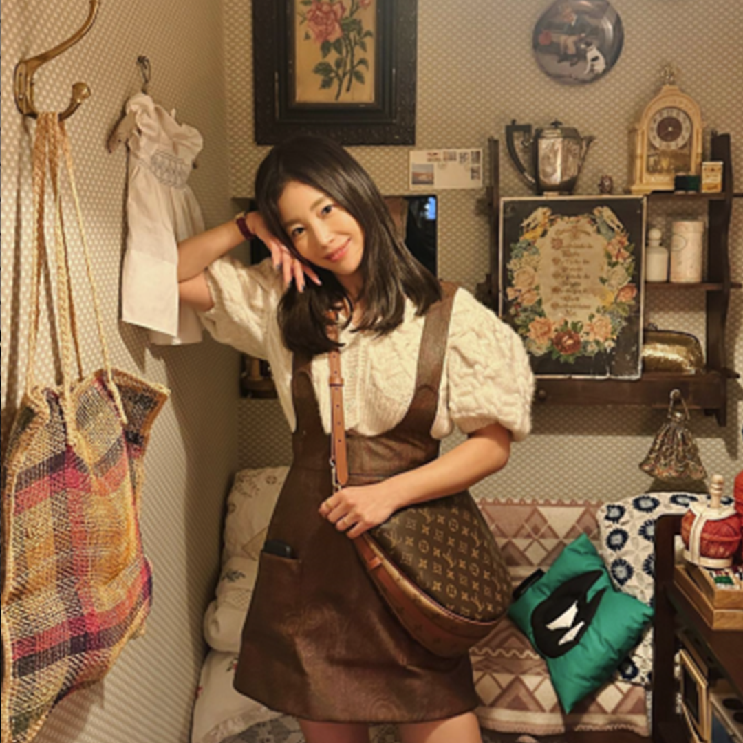 [Gieunse PICK] Louis Vuitton Monogram Loop Hobo Bag