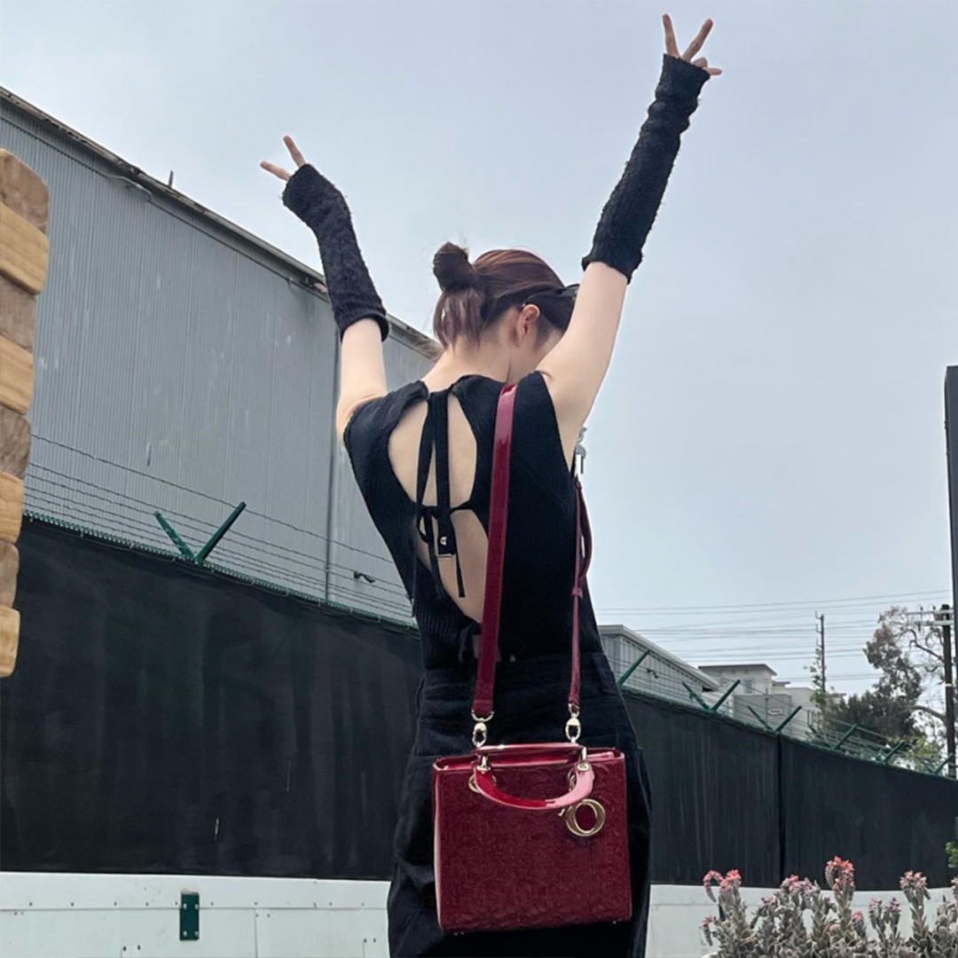 [Han So-hee PICK] Dior Cherry Red Patent Cannage Lady Bag Medium