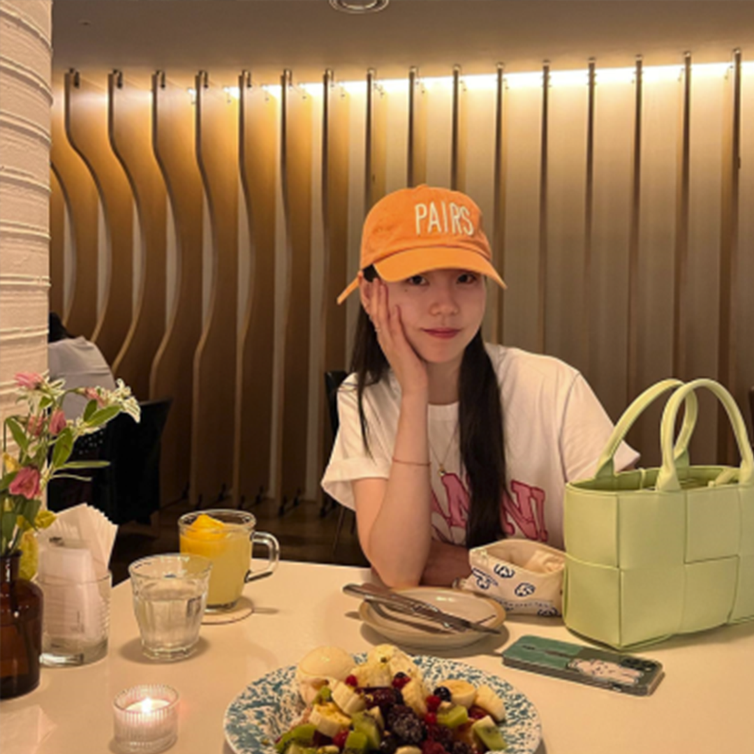 [An So-hee PICK] Bottega Veneta Arco Light Yellow Tote Bag