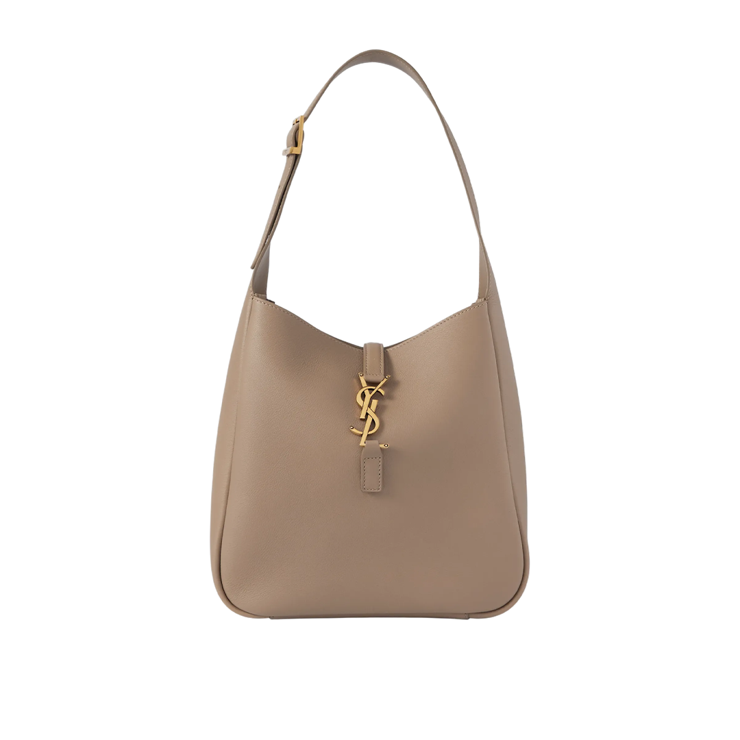 Le 5 a 7 Supple small leather shoulder bag