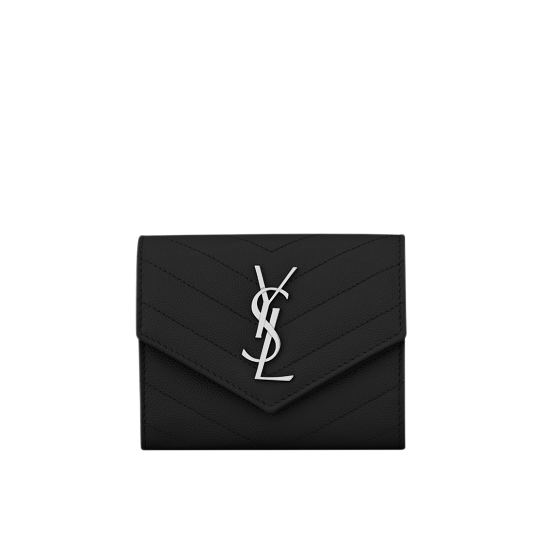 CASSANDRE MATELASSÉ compact tri fold wallet in grain de poudre leather