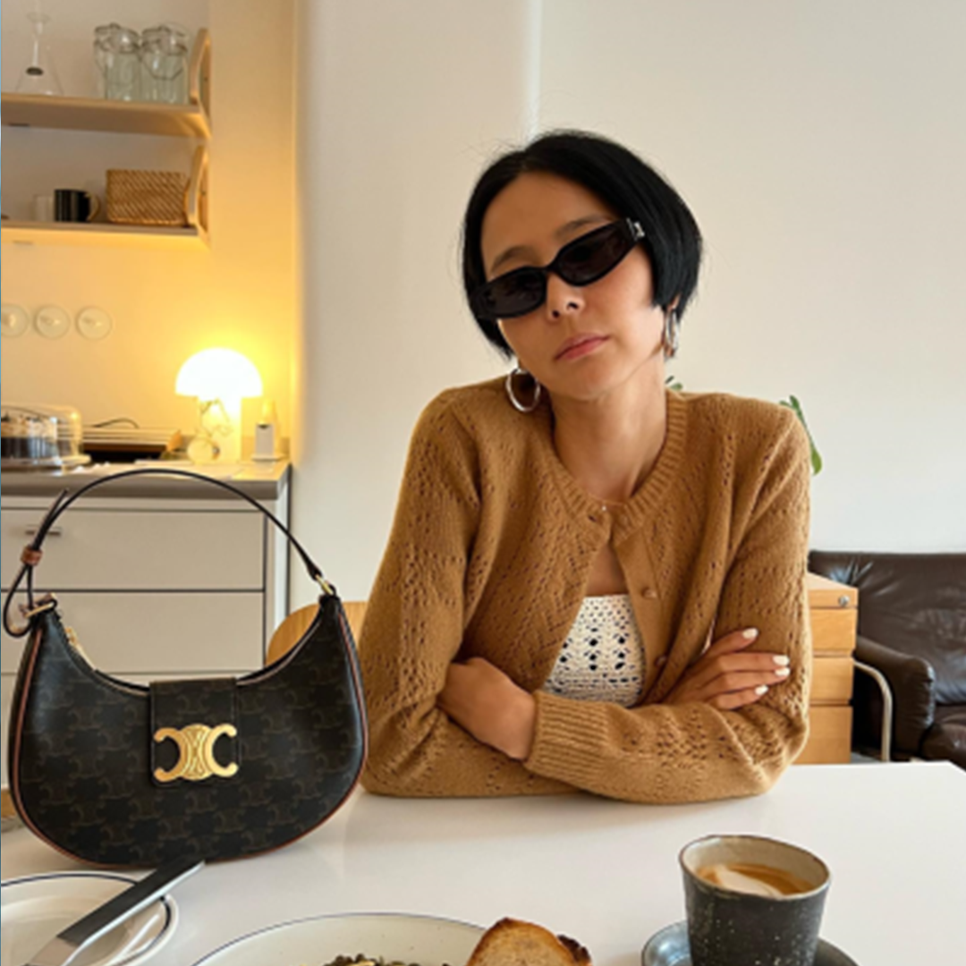 [Kim Na-young's Pick] Celine Ava Triopée Tan Shoulder Bag