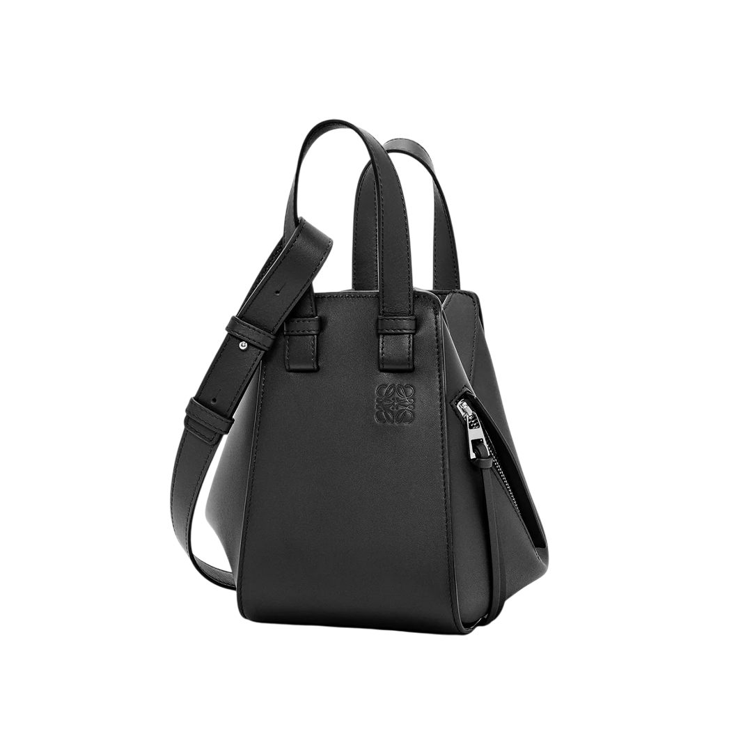 Compact Hammock bag in classic calfskin